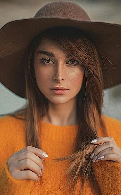 Miss Kirsten Flatley